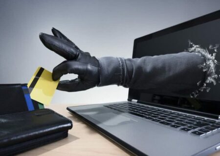 دستگیری کلاهبردار اینترنتی فروش قلیان در پاکدشت با بیش از ۲۰۰ شاکی